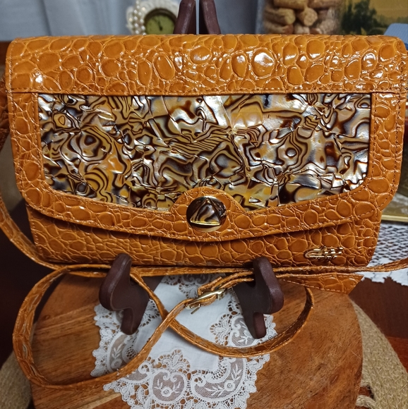 Vintage See Sharp Faux Tortoise Shell Pattern Brown/Mustard Yellow/Tan Purse - Picture 4 of 17